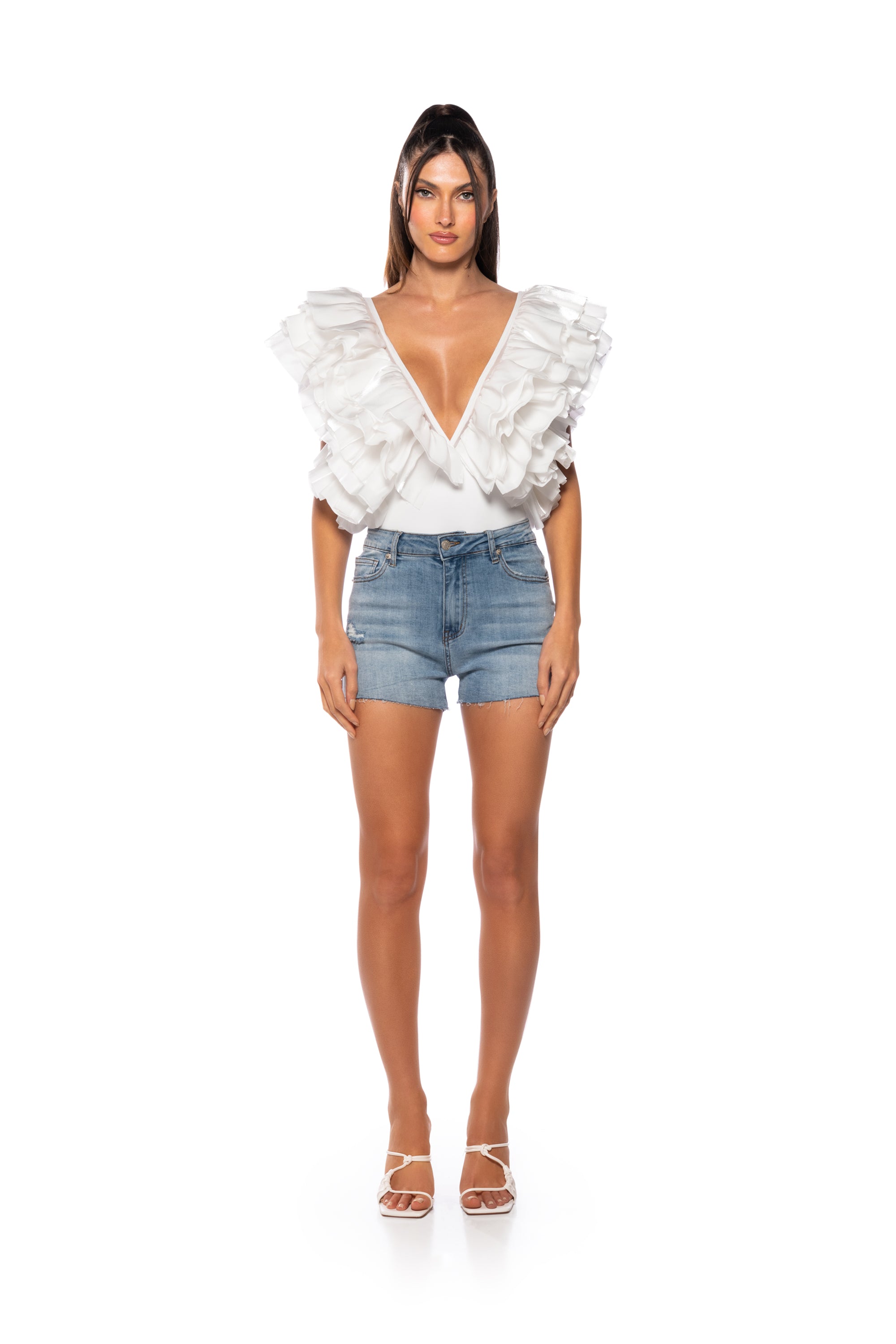 ROMANTIC RUFFLED BODYSUIT IN WHITE