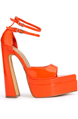 MARSHALL CHUNKY SANDAL IN RED ORANGE