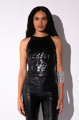 SCALES SLEEVELESS TOP