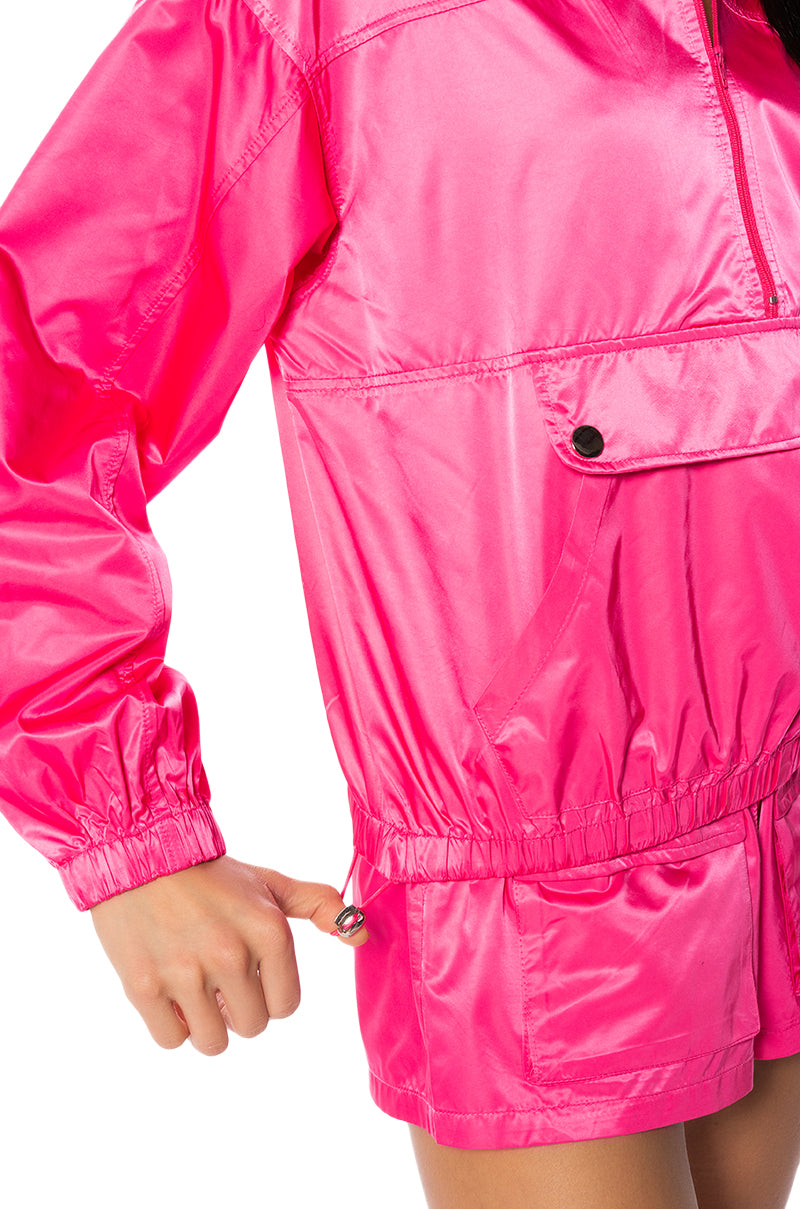 SEASON TO SMILE HALF ZIP ANORAK