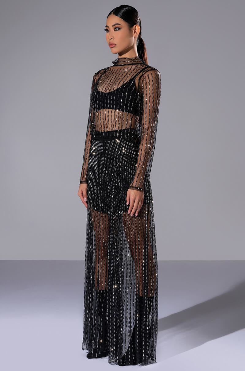 SELENA LONG SLEEVE EMBELLISHED TOP