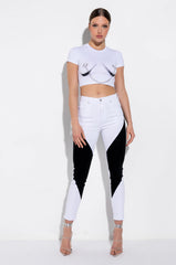 SENSUALITY SKINNY JEANS