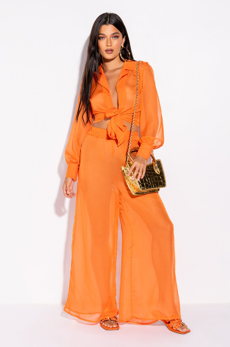 KEILANI TIE FRONT BLOUSE