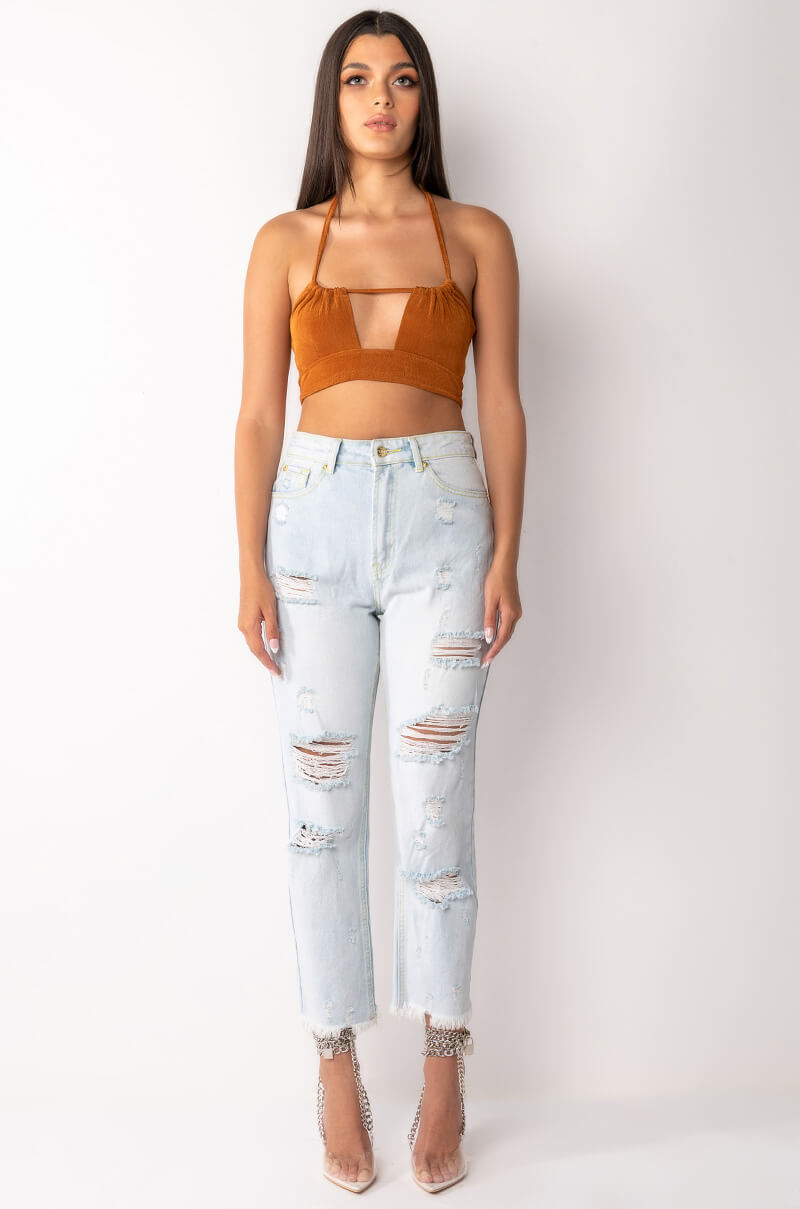 BENVENUTO HIGH RISE DISTRESSED MOM JEANS