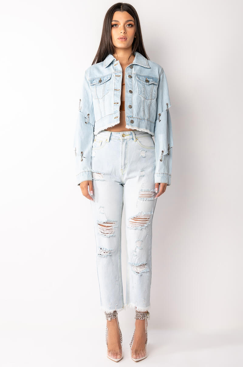 BENVENUTO HIGH RISE DISTRESSED MOM JEANS