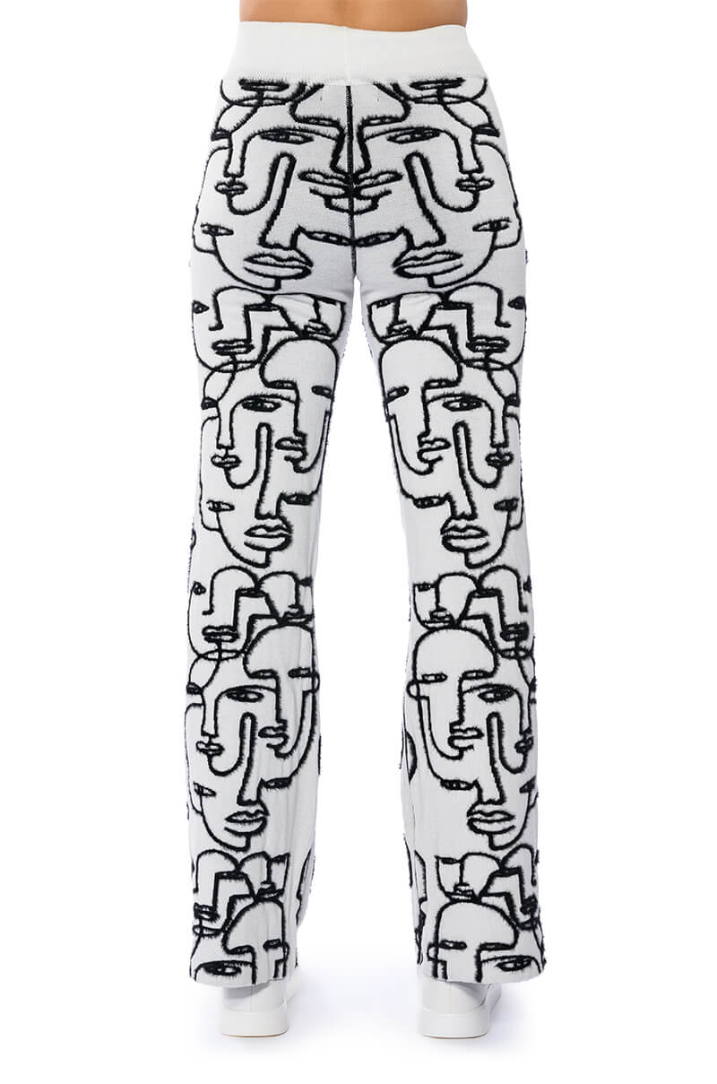 SHE'S GIVING ART REVERSIBLE WIDE LEG KNIT PANT