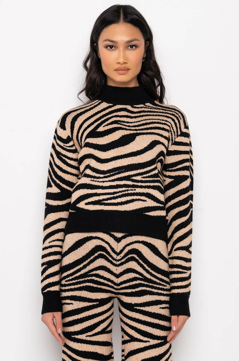 SHH  LONG SLEEVE LIGHT KNIT SWEATER