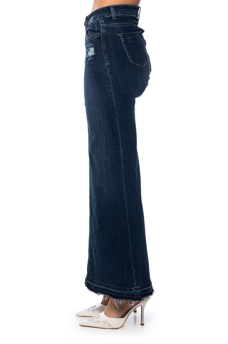 SHOW IT OFF FRONT SLIT DENIM MAXI SKIRT