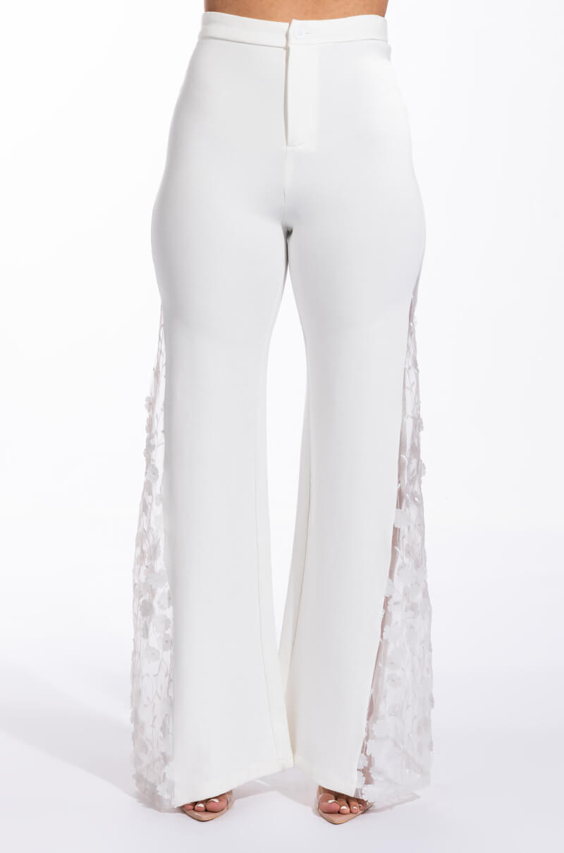 LILA FLORAL DETAIL WIDE LEG PANT