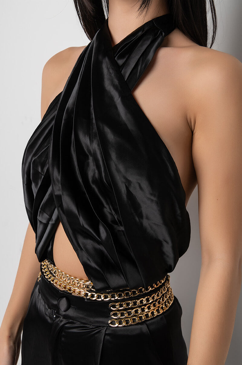 SIL VOUS PLAIT CHAIN DETAIL CROPPED HALTER BLOUSE