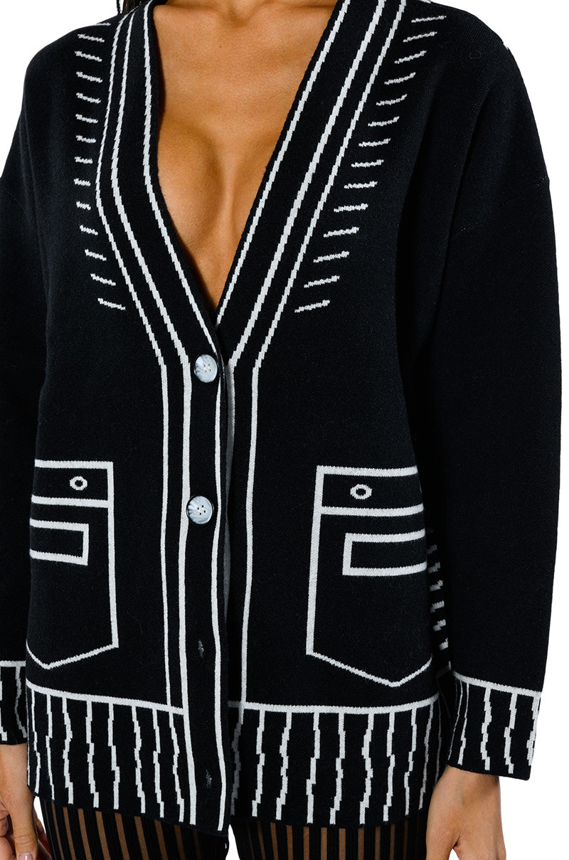 SKETCHY OVERSIZED CARDIGAN