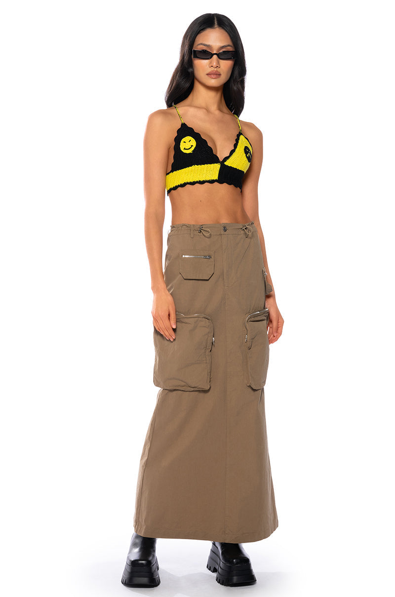 SMILE ABOUT IT HALTER TOP