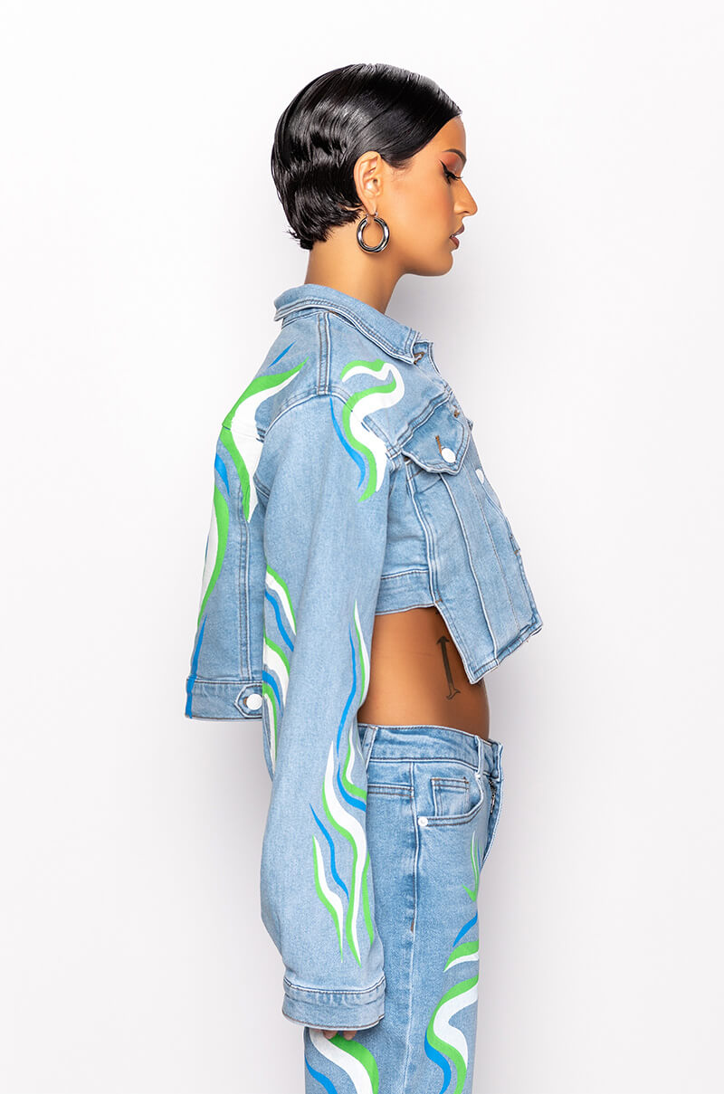 SMOOTH SWIRLIN' CROP DENIM JACKET