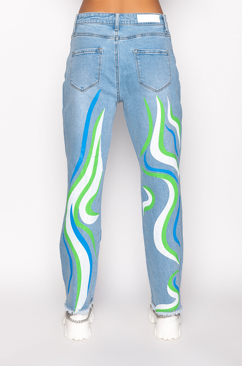 SMOOTH SWIRLIN' STRAIGHT JEANS