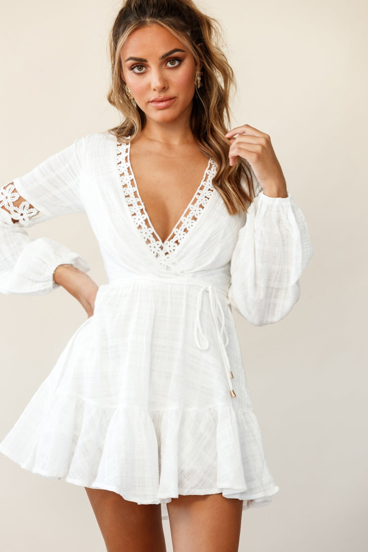 Chloye Long Balloon Sleeve Lace-Up Back Dress White