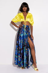STAY GOLD SATIN TIE FRONT CROP BLOUSE