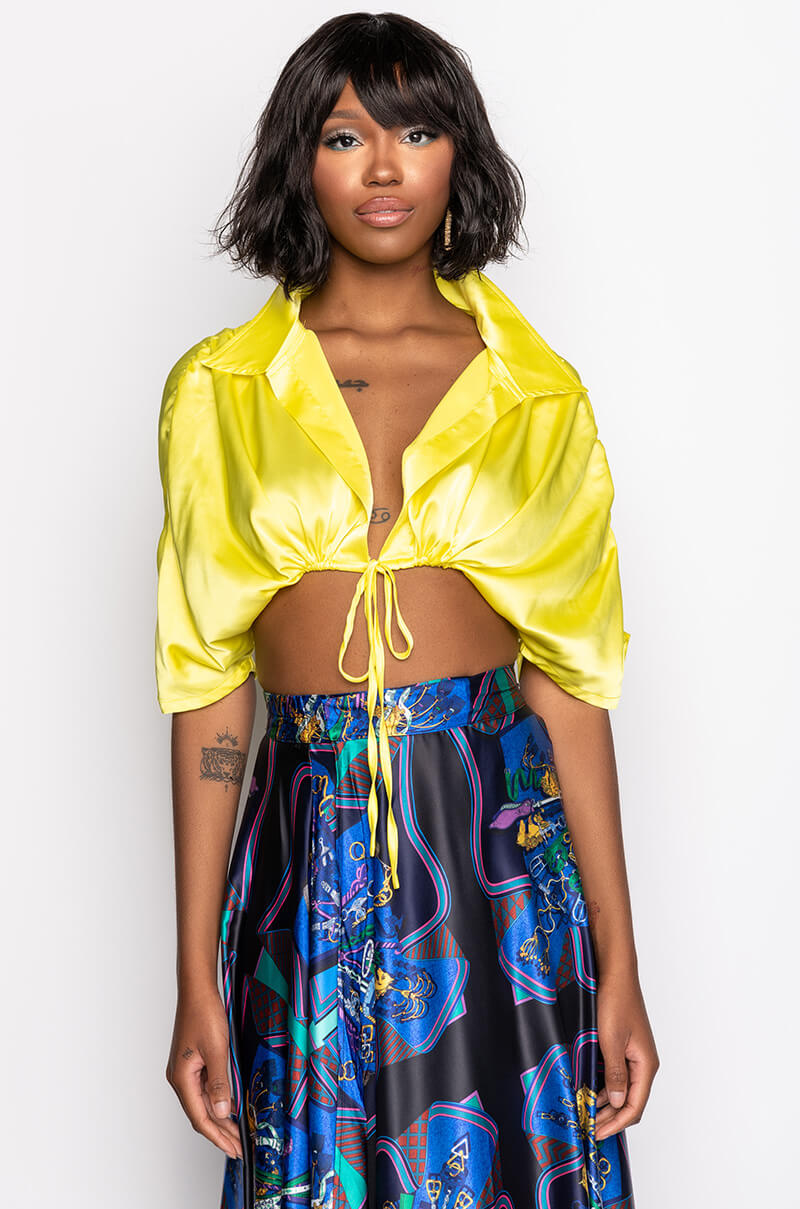 STAY GOLD SATIN TIE FRONT CROP BLOUSE