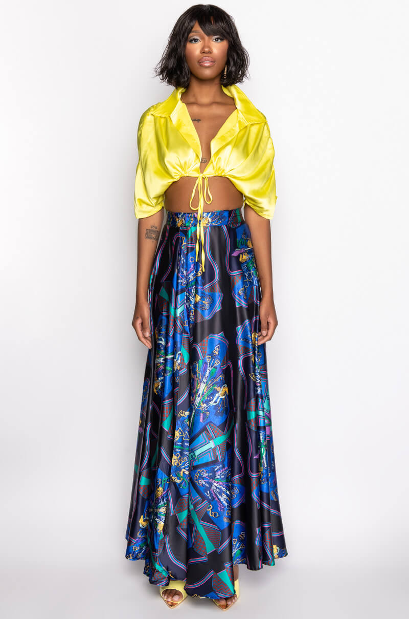 STAY GOLD SATIN TIE FRONT CROP BLOUSE