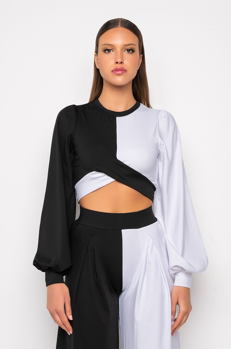 NALA COLORBLOCK CROPPED BLOUSE