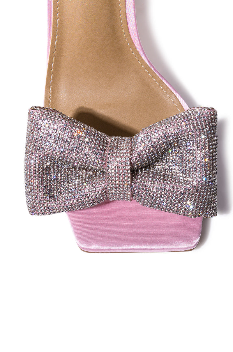 ZORO BOW STILETTO SANDAL IN PINK