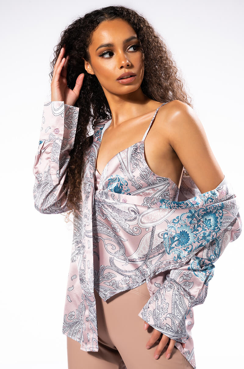 SURE THING TWISTED FRONT BRALETTE
