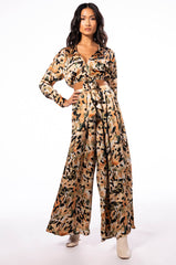 SWEET LOVE TIE FRONT BLOUSE