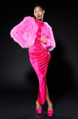 CROPPED FEATHER JACKET IN PINK