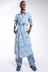 SWIRLY PRINTED DENIM TRENCH