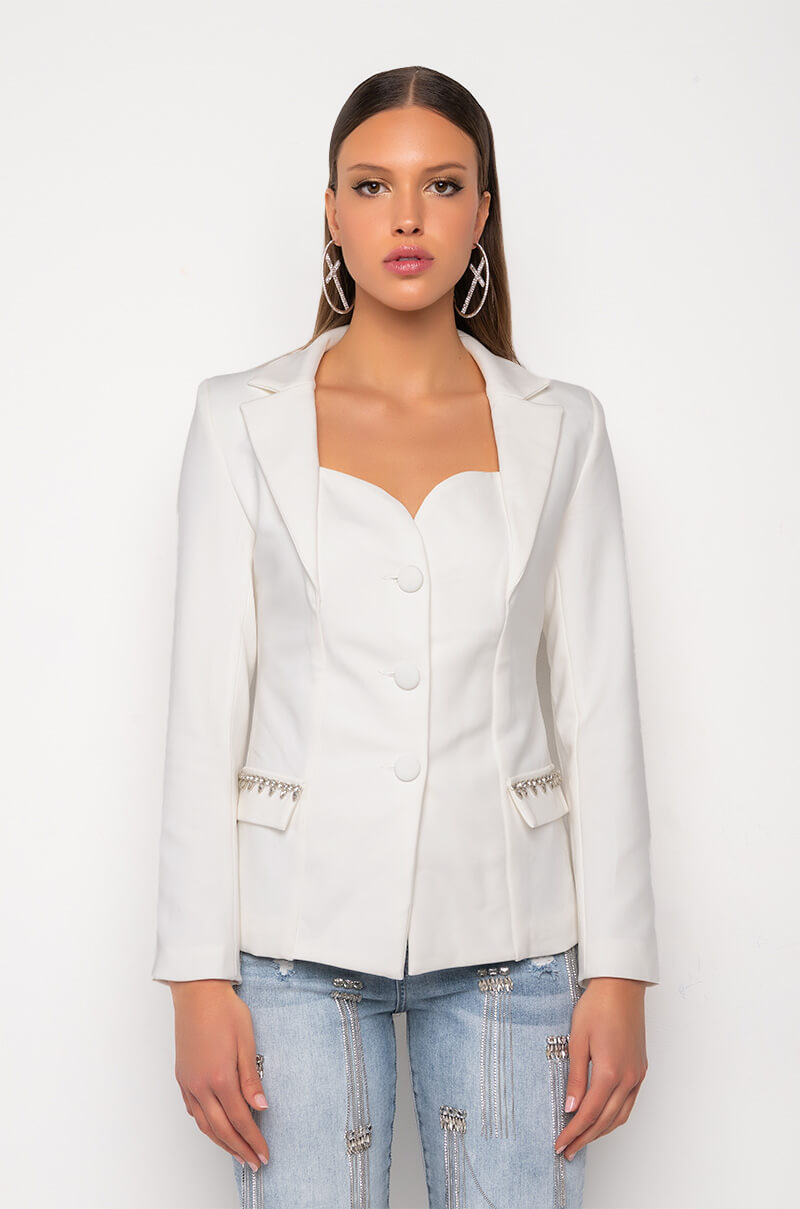 THAT'S AMORE SWEETHEART NECKLINE BLAZER