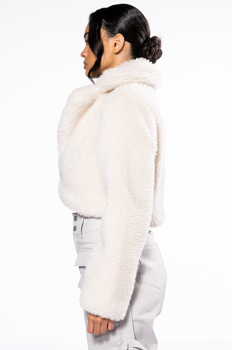 THE ONE AND ONLY CROP NAOMI JACKET