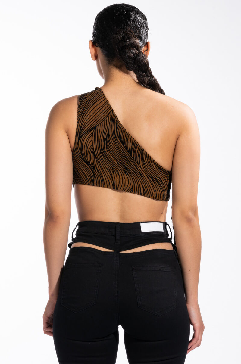 THEY AIN'T READY ONE SHOULDER CUTOUT CROP TOP