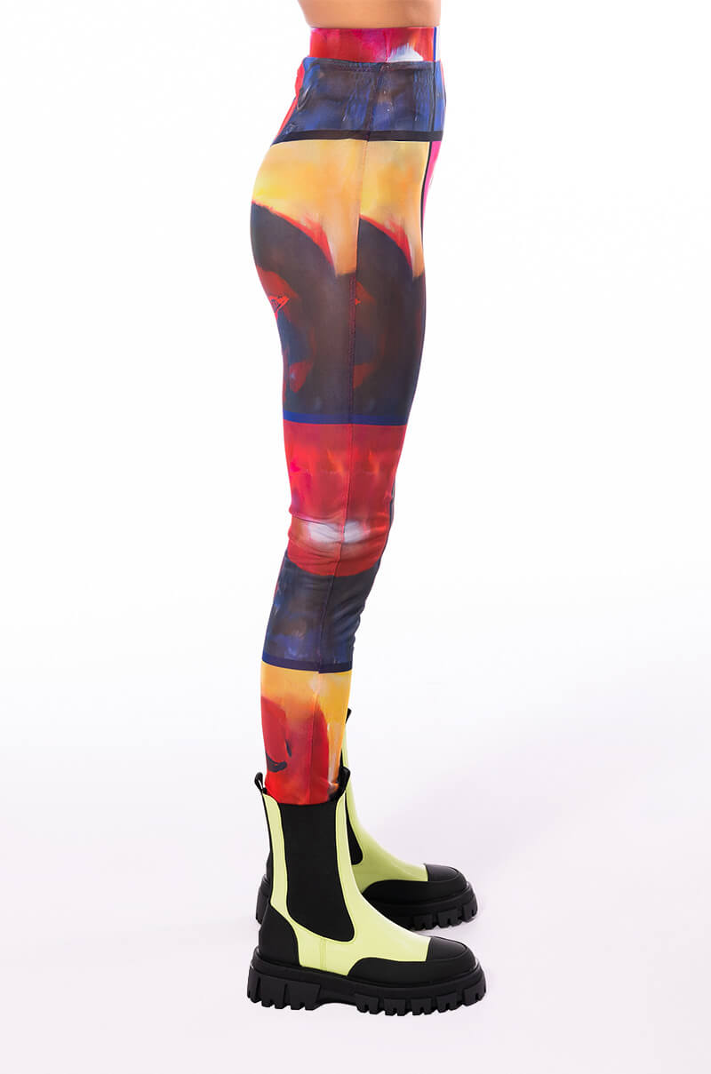 THINKING OF A PLACE MESH LEGGING