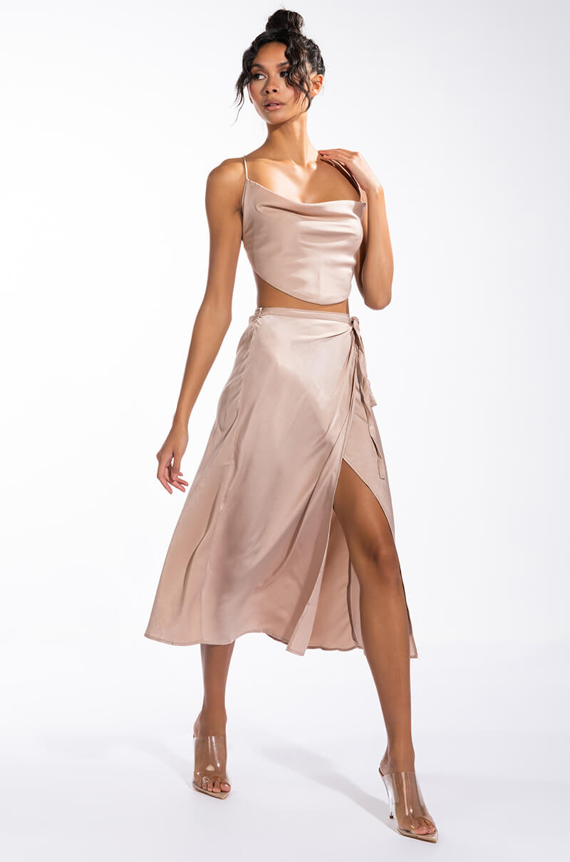 TO THE CHATEAU SLEEVELESS CROPPED OPEN BACK COWL NECK