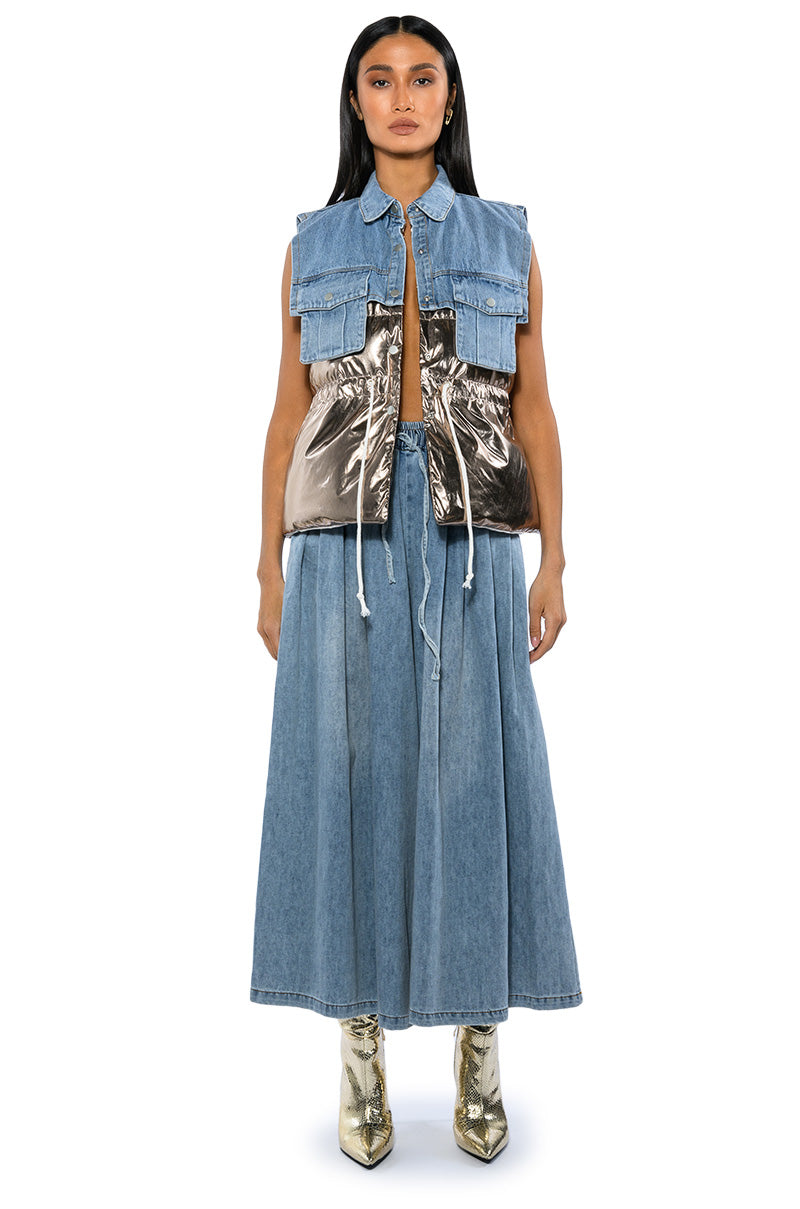 TO THE MOON METALLIC PUFFER VEST WITH DENIM