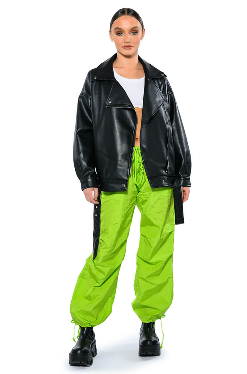 TOO LEGIT WIDE LEG CARGO PANTS