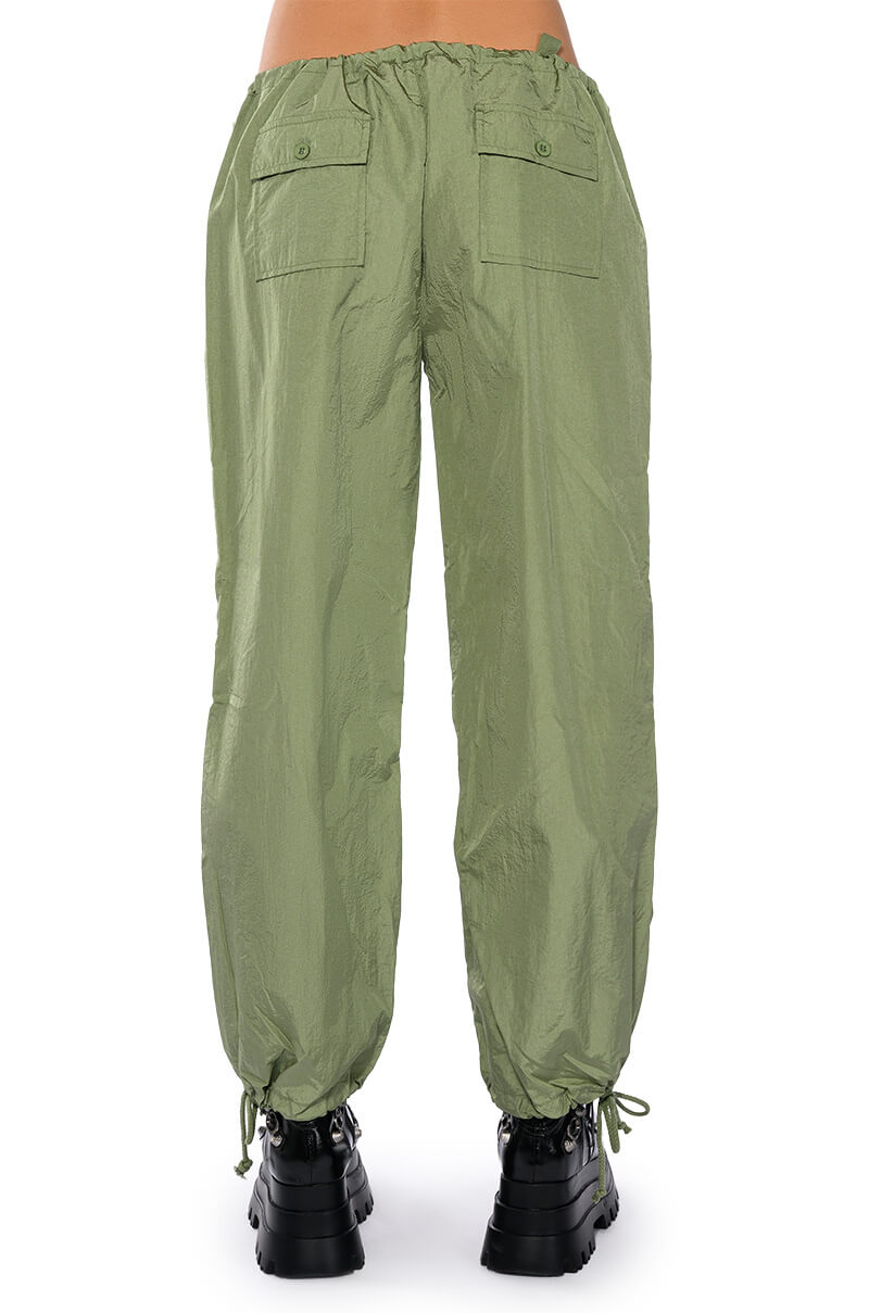 TOO LEGIT WIDE LEG CARGO PANTS