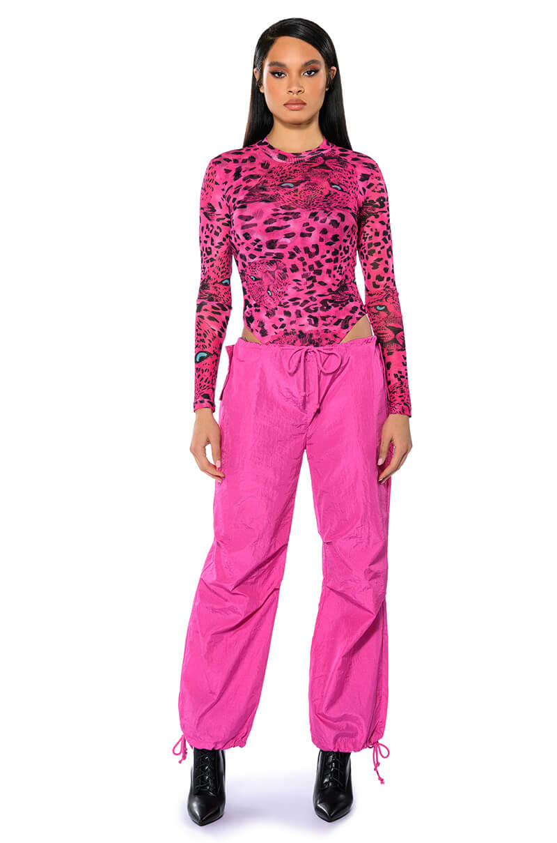 TOO LEGIT WIDE LEG CARGO PANTS