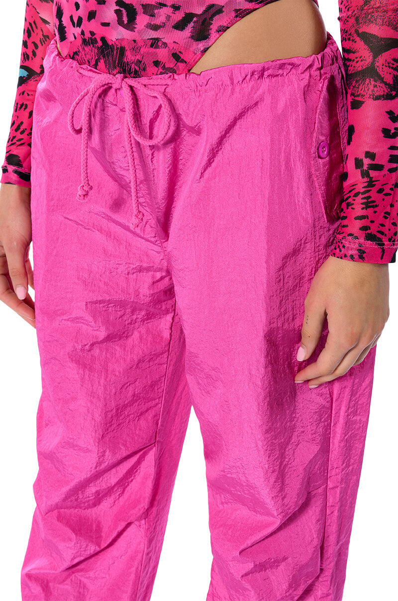 TOO LEGIT WIDE LEG CARGO PANTS