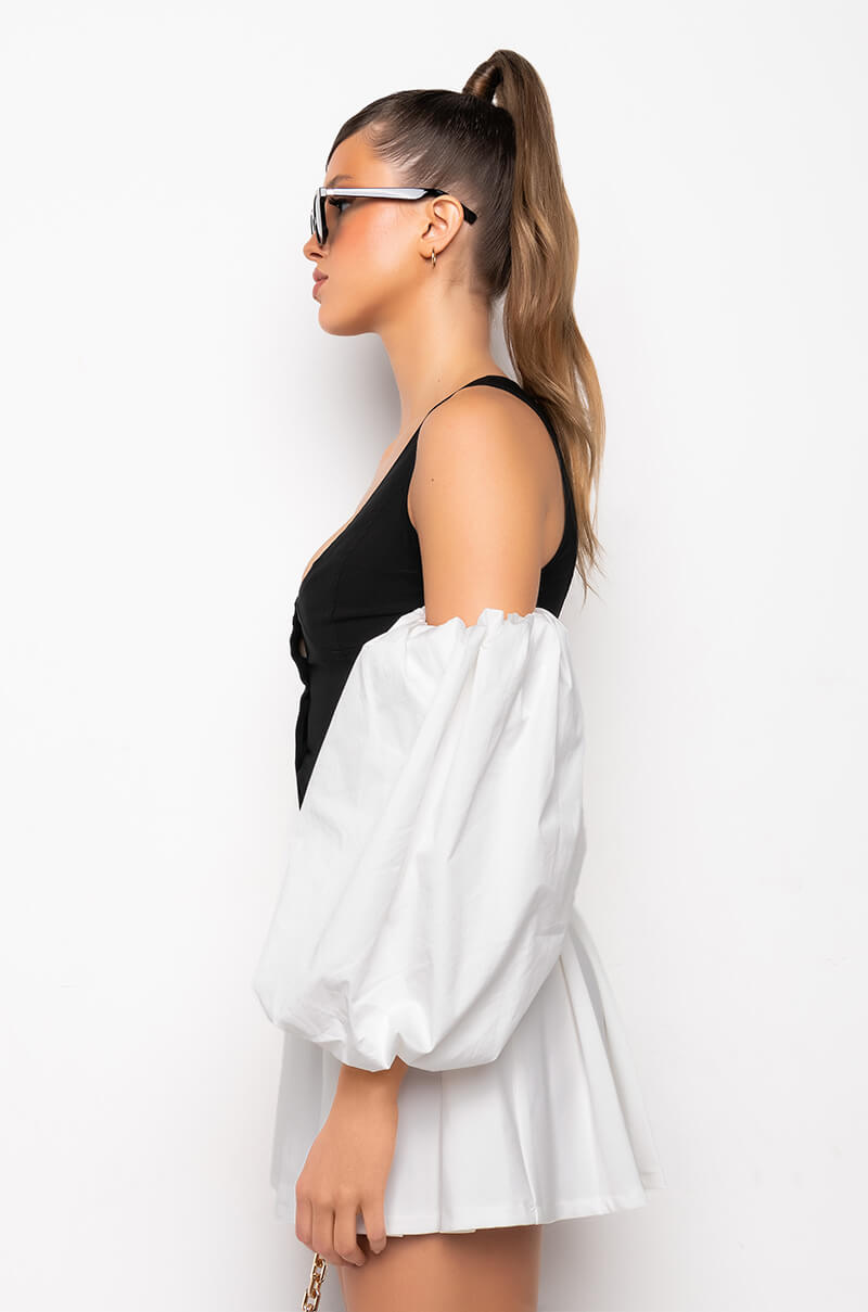 TRICKY PUFF SLEEVE TUXEDO BLOUSE