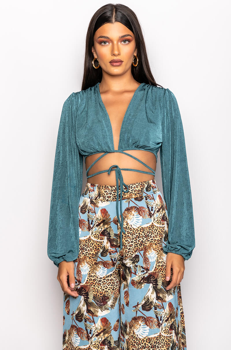 TRY HARDER TIE FRONT CROP TOP