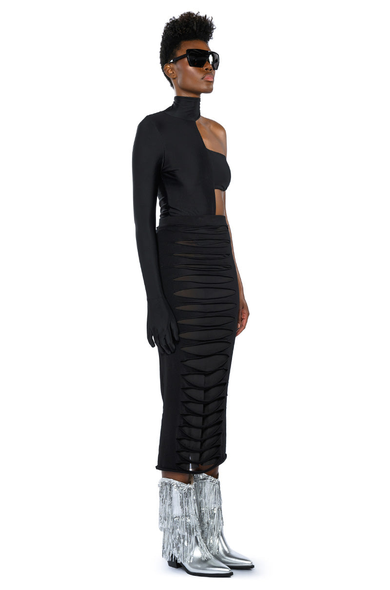 TRY ME DISTRESSED MIDI SKIRT