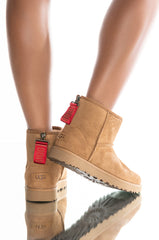 UGG CLASSIC MINI LOGO ZIP