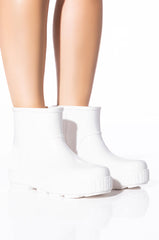 UGG DRIZLITA