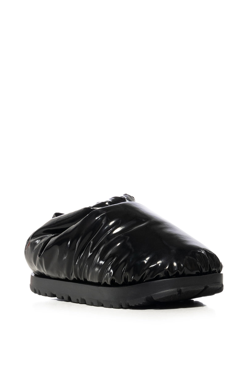 UGG SPACESLIDER SLIPPER IN BLACK
