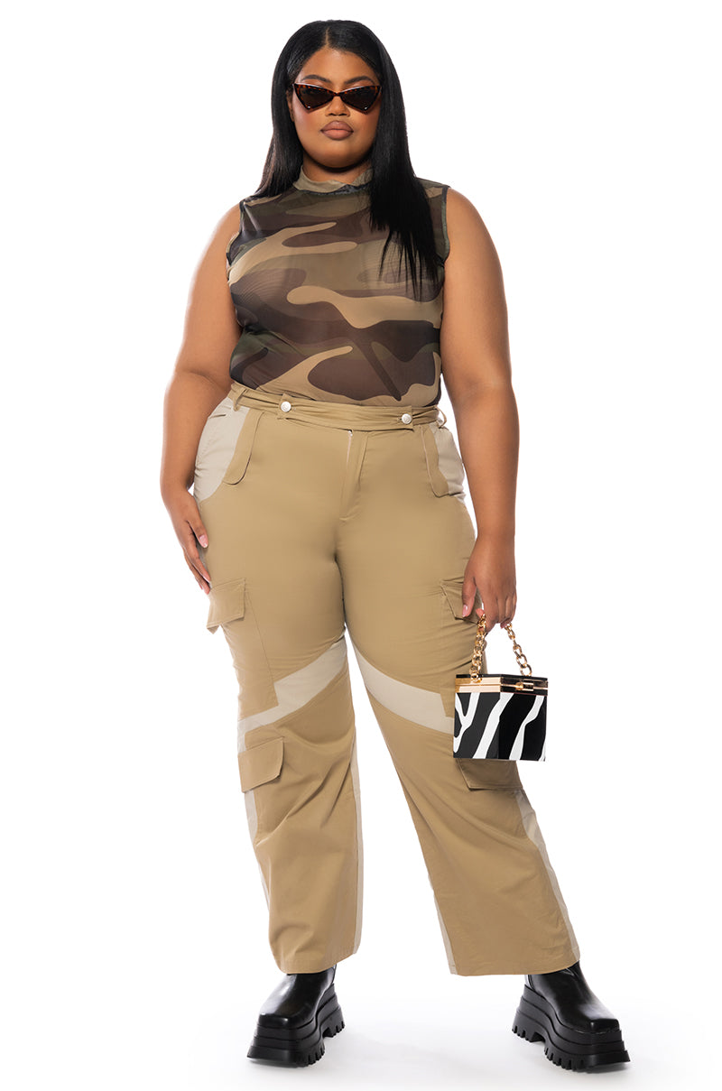 UNBOTHERED RELAXED COLORBLOCKED CARGOS