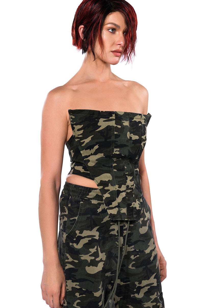 UNSTOPPABLE STRAPLESS CORSET TOP
