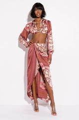 WANT IT I GOT IT ULTRA CROPPED BLOUSE