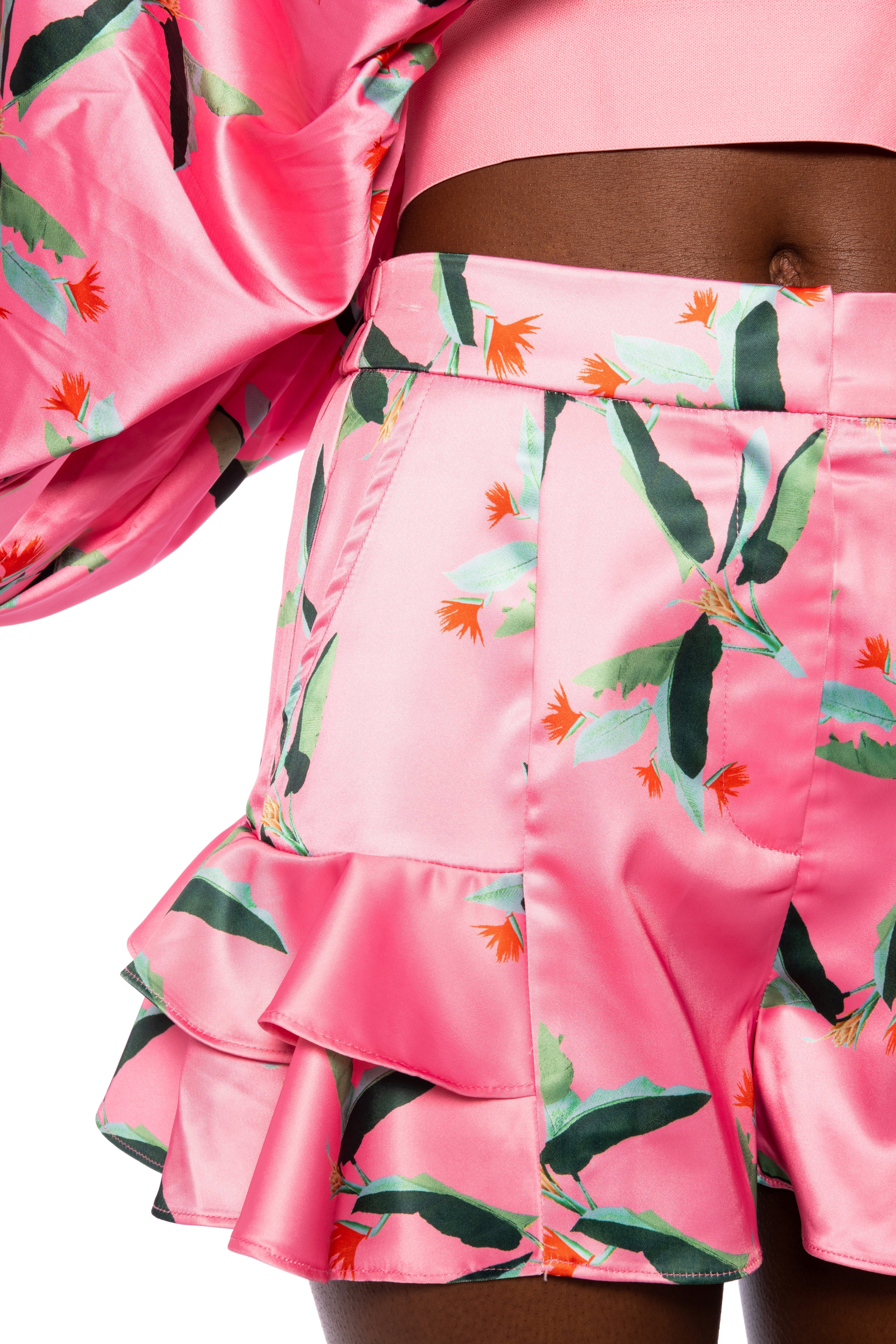 WE MEET AGAIN FLOUNCE SHORTS