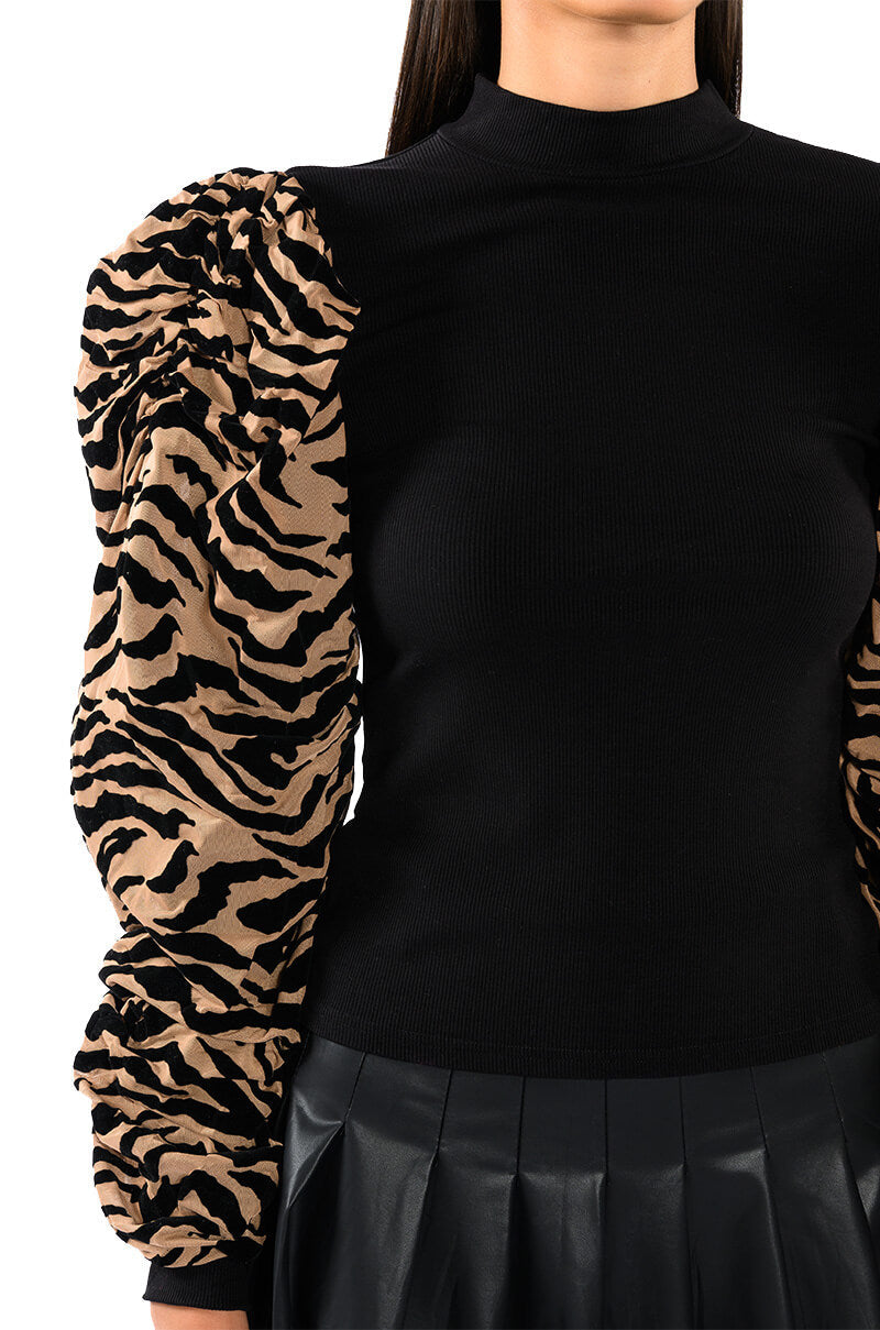 WILD SIDE CREW NECK FLOCKED RUFFLE SLEEVE TOP