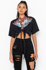 WORLD TOUR TIE FRONT CROPPED GRAPHIC T SHIRT